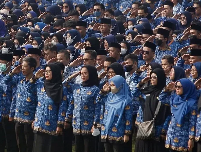 Apakah PPG Itu PNS? Ini Penjelasan Lengkapnya
