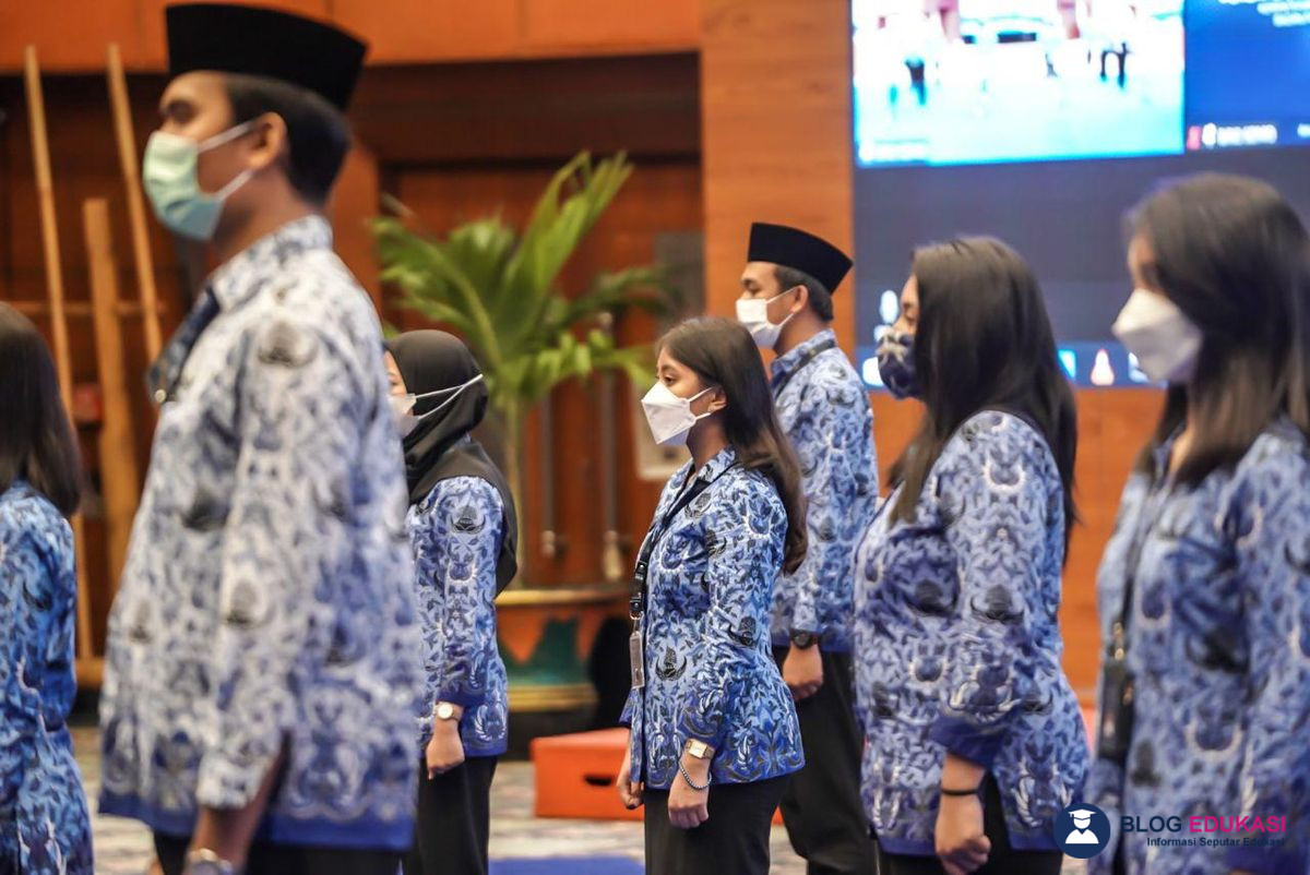 Pangkat Golongan 4C