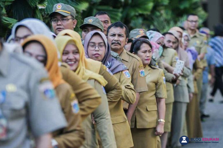 Apakah BUMN Termasuk PNS? Ini Penjelasan Lengkapnya